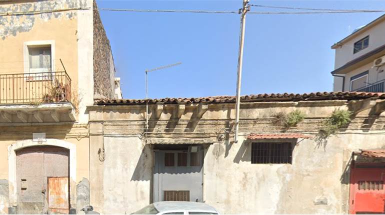 Abitazione di tipo ultrapopolare